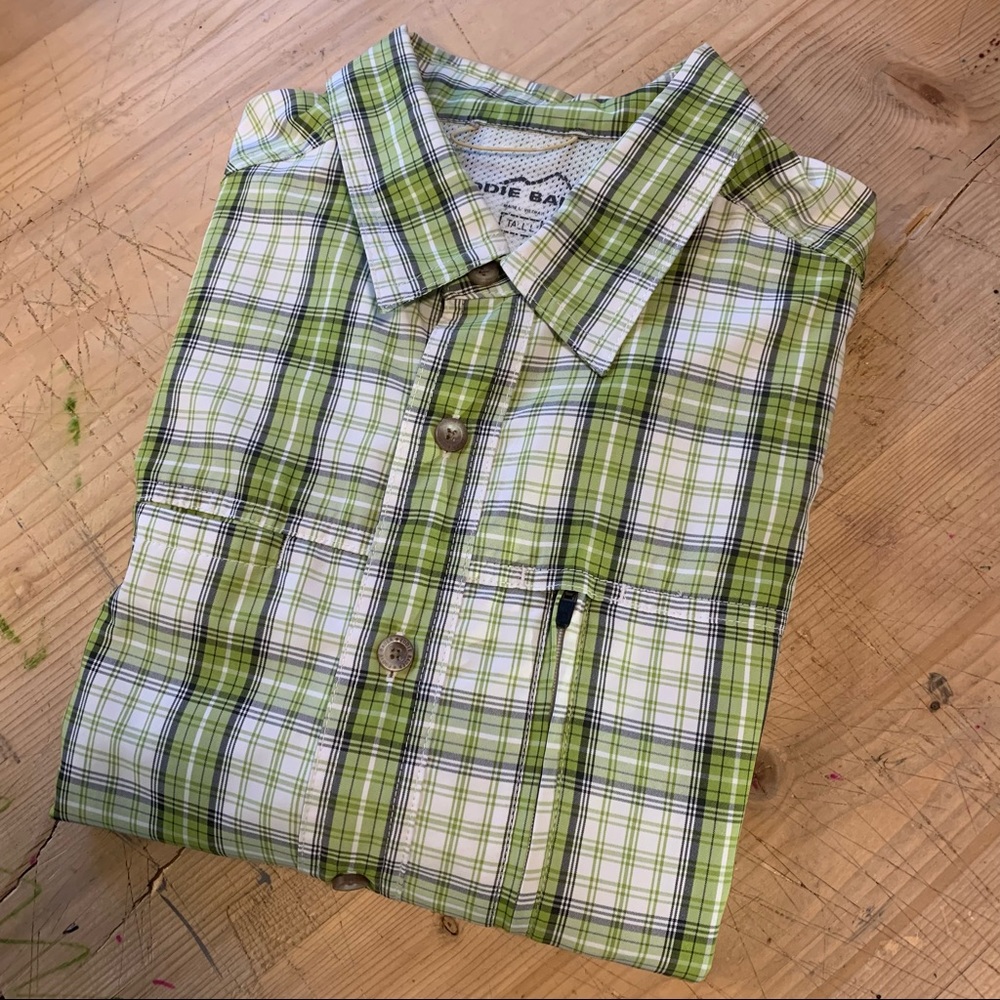 Eddie Bauer Men’s Short Sleeve Button Down Tall